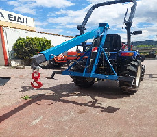 HYDRAULISCHER HEBERKRAN FÜR TRAKTOREN