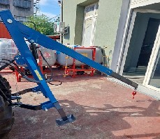 GRU DI SOLLEVAMENTO IDRAULICA PER TRATTORI