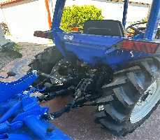 ISEKI TA235