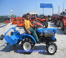 ISEKI TX1000