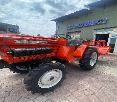 KUBOTA B1500