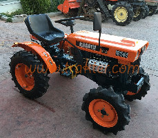 KUBOTA B6000