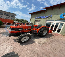 KUBOTA GL32