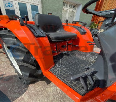 KUBOTA GT5