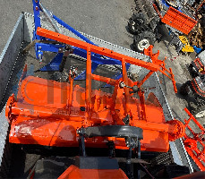 KUBOTA GT8