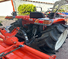 KUBOTA KL33