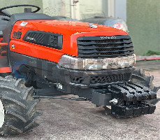 KUBOTA KL33