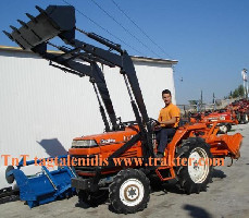 KUBOTA L1-215