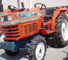 KUBOTA L1-225