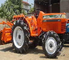 KUBOTA L1-24