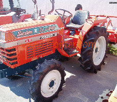 KUBOTA L1-245