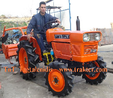 KUBOTA L2201