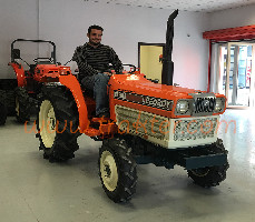 KUBOTA L2202