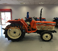 KUBOTA L2202