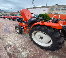 KUBOTA SATURN X24