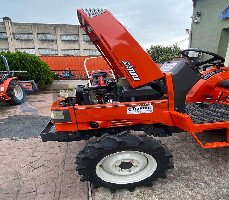 KUBOTA SATURN X24