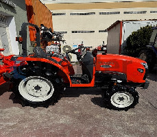 KUBOTA T23D