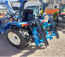 ΠΙΡΟΥΝΙΑ ΚΛΑΡΚ ΑΝΥΨΩΣΗΣ ΥΔΡΑΥΛΙΚΟΥ ΓΙΑ ΤΡΑΚΤΕΡ