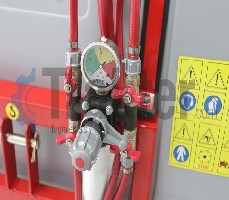 SQUIRTER SPREYER AGRON 450L CON TURBINA Base Pump DELTA 75 Udor Italia