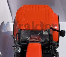KUBOTA TRACTOR MINIATURA