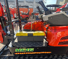 CRAWLER MINI EXCAVATOR ME16 KOOP 192