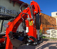 MINI ESCAVATORE CINGOLATO HFT13KS ME20KS KUBOTA D902